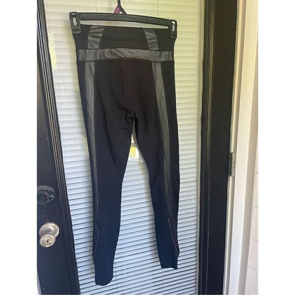 Athleta Leggings Women XS Black Ponte Luxe Zipper/Pockets Faux Leather Workout - Picture 1 of 10